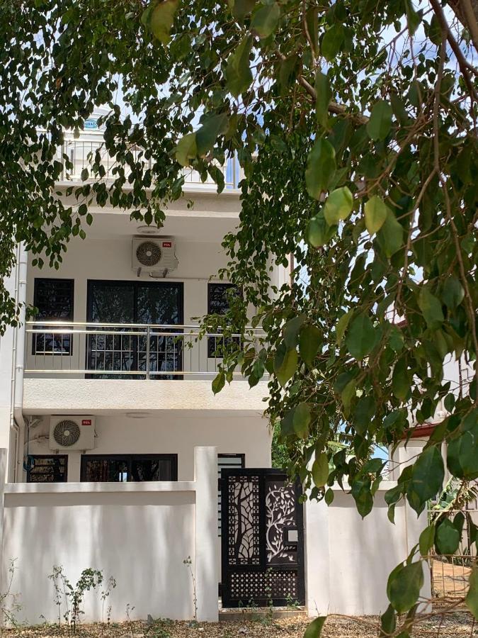 3 Bedroom Family Pool Villa Flic-En-Flac Beach المظهر الخارجي الصورة